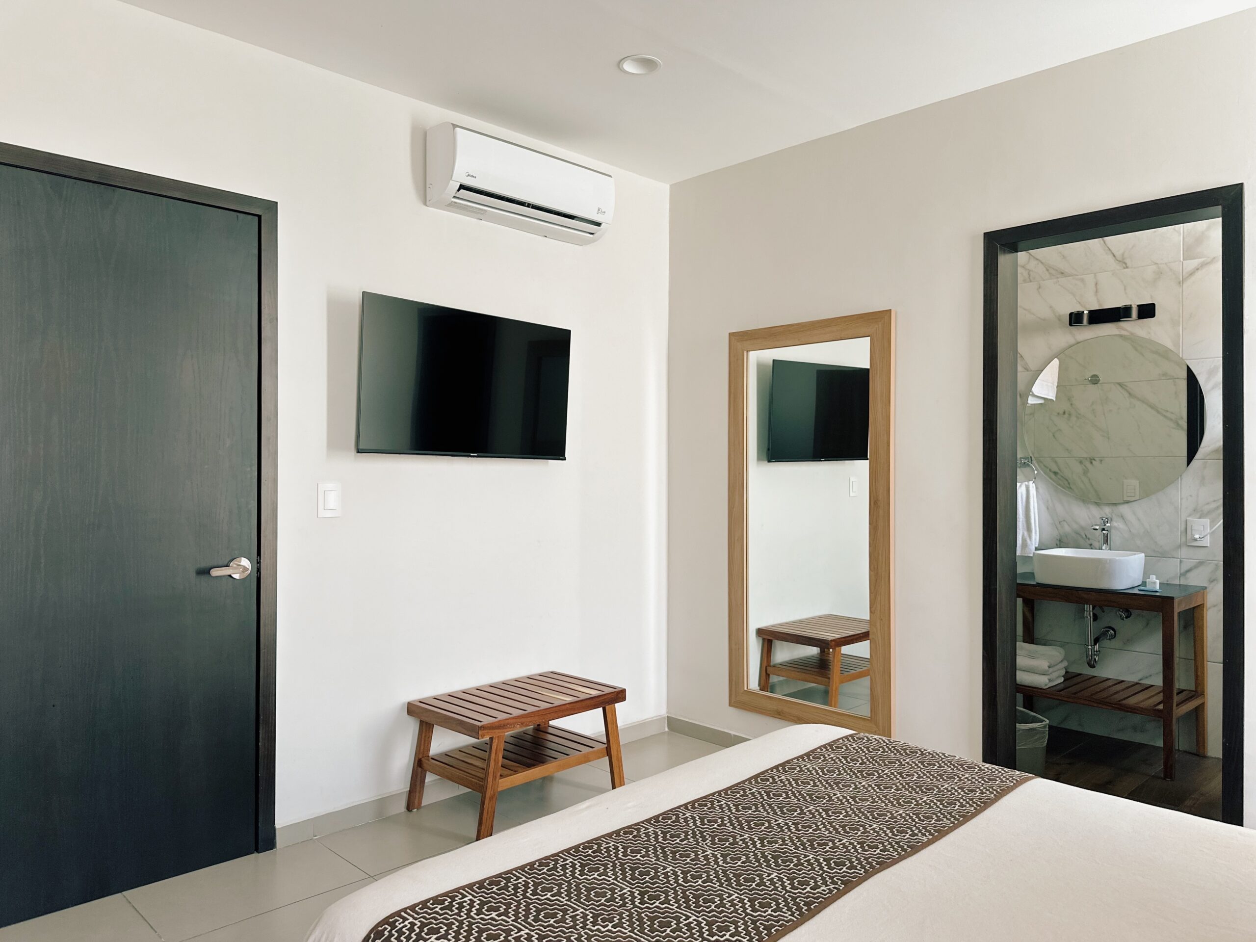 HOTEL MAYIS