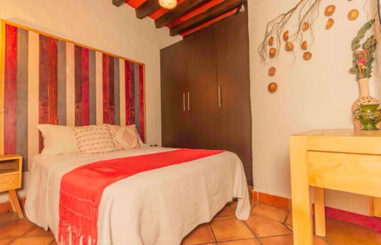 CASA MAYAHUEL - CASA MAYAHUEL